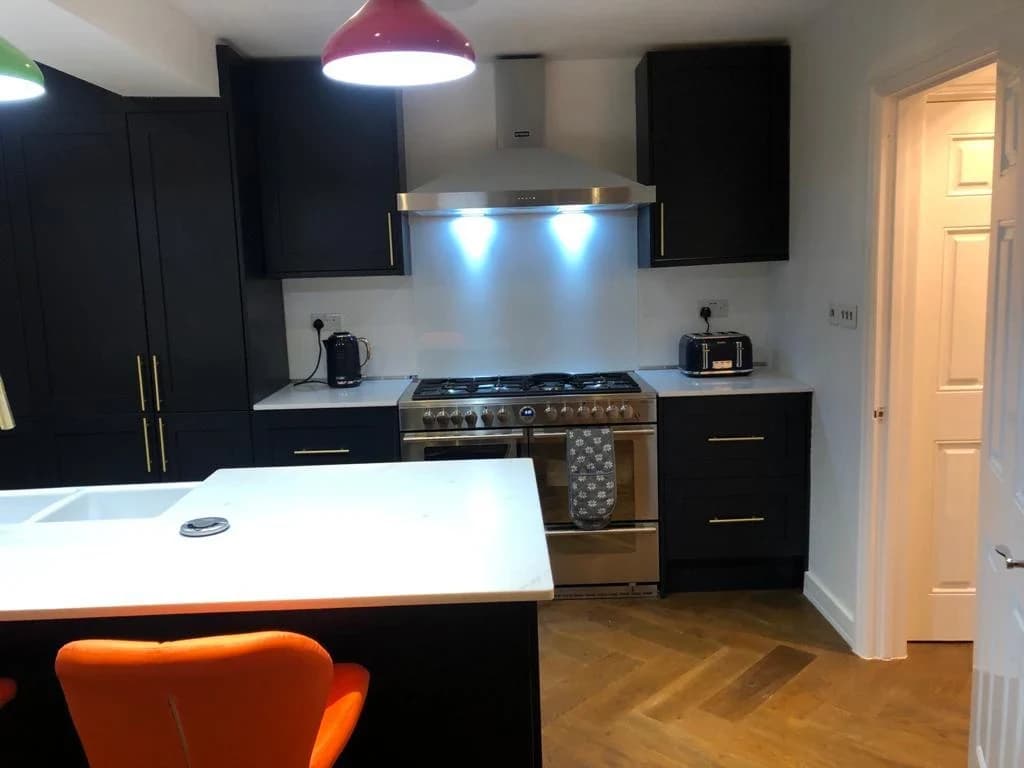 Kitchen installation in Edgware